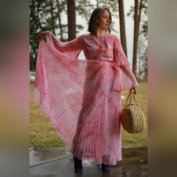 Stunning 70s Pleated Floaty Long Sleeve Maxi Dress - Picture 6 of 8